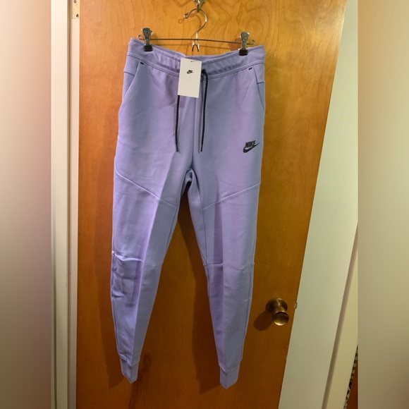 Nike Sportswear Tech Fleece Joggers Light Thistle CU4495-569 - Men’s Size Small - Picture 1 of 7